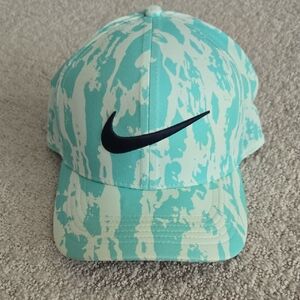 Nike Teal and White Patterned Cap